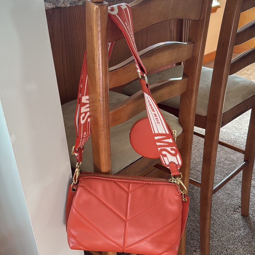 Steve Madden Crossbody - Picture 2 of 16